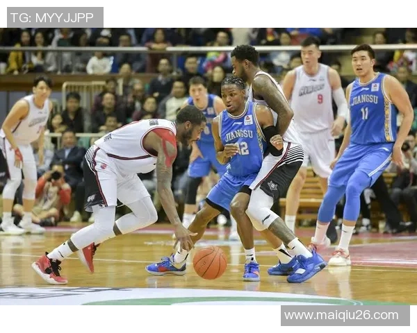 深圳篮球队选拔赛特别报道展现突破历程与奋进精神的辉煌之路 深圳篮球队选拔赛特别报道展现突破历程与奋进精神的辉煌之路